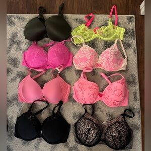 Lot / bundle of 8 Victoria’s Secret bras